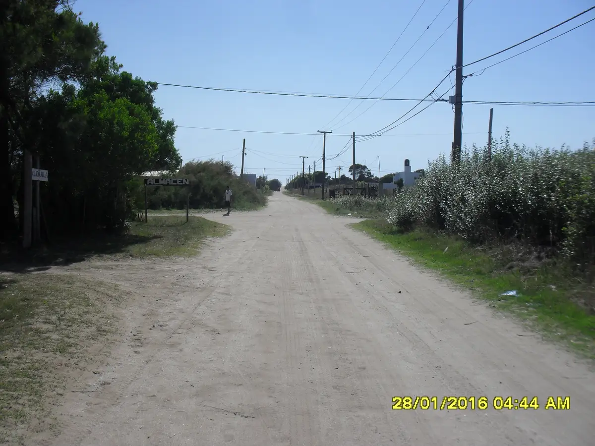 NUY BUEN LOTE TALAS SUR               109 - Imagen 2