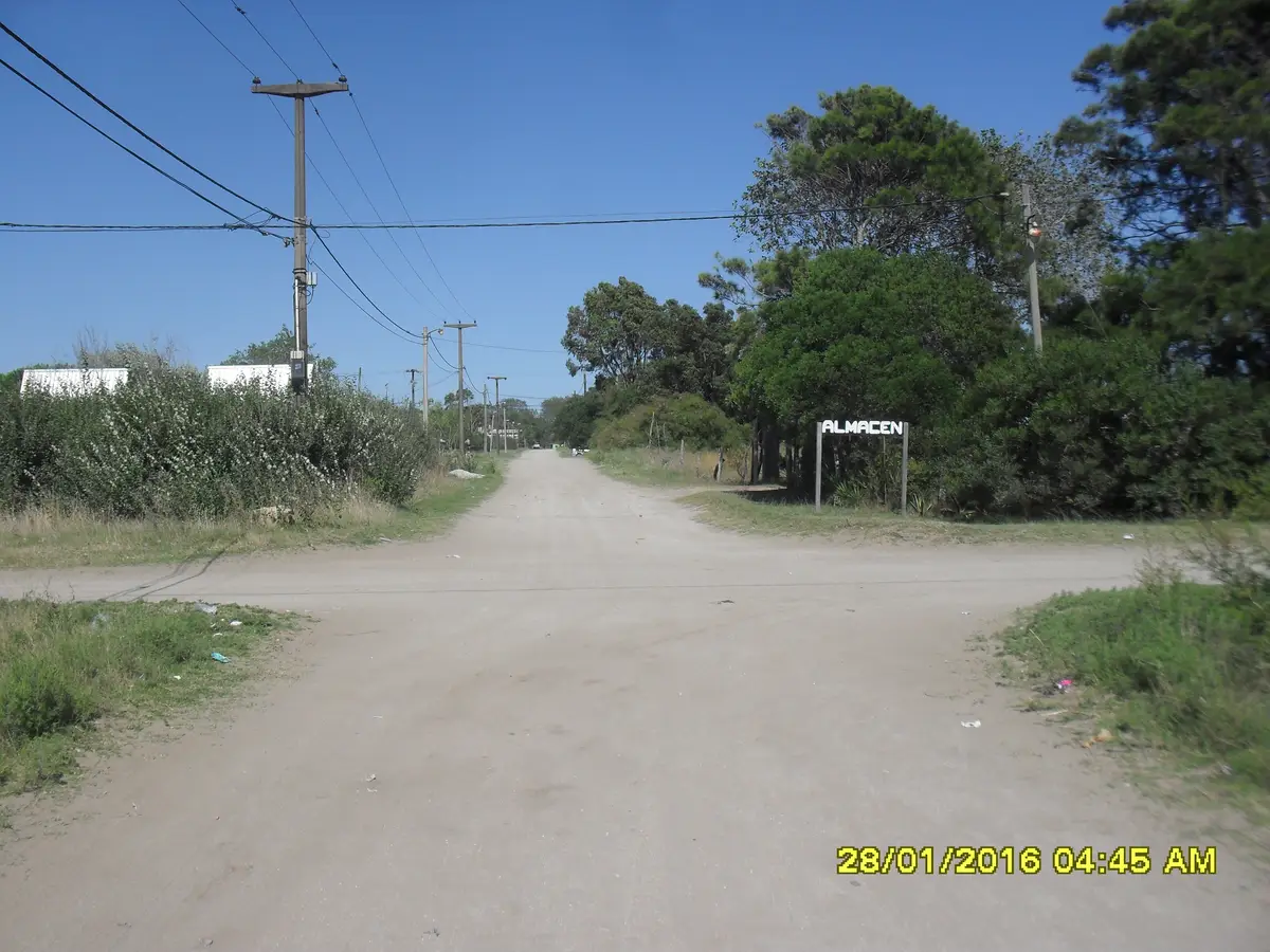 NUY BUEN LOTE TALAS SUR               109 - Imagen 4