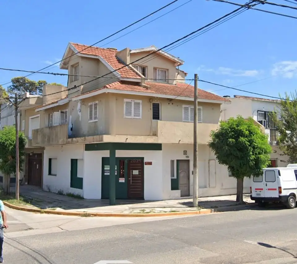 EXCELENTE DEPARTAMENTO