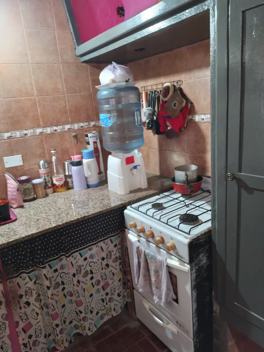 MUY BUEN DEPARTAMENTO PH - Imagen 7