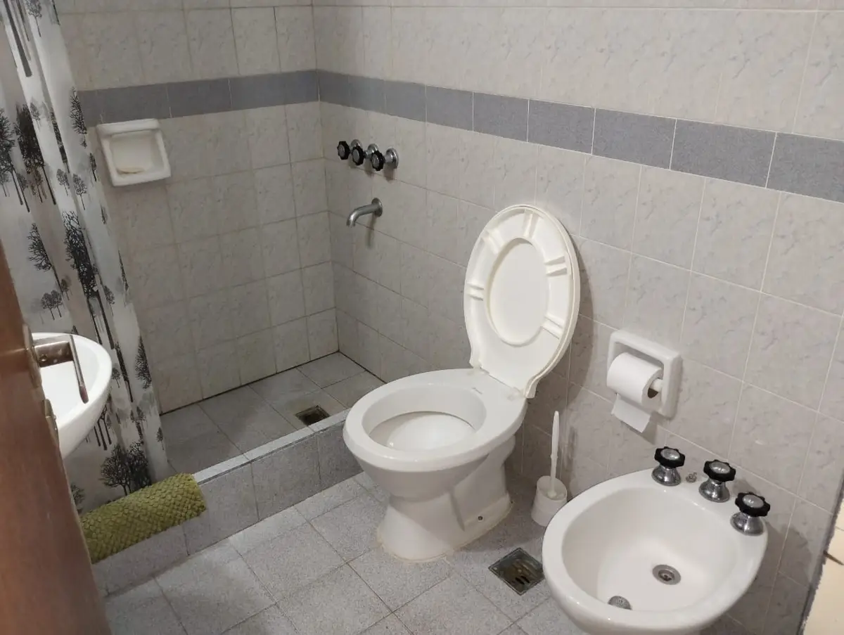 EXCELENTE DEPARTAMENTO CENTRICO - Imagen 13