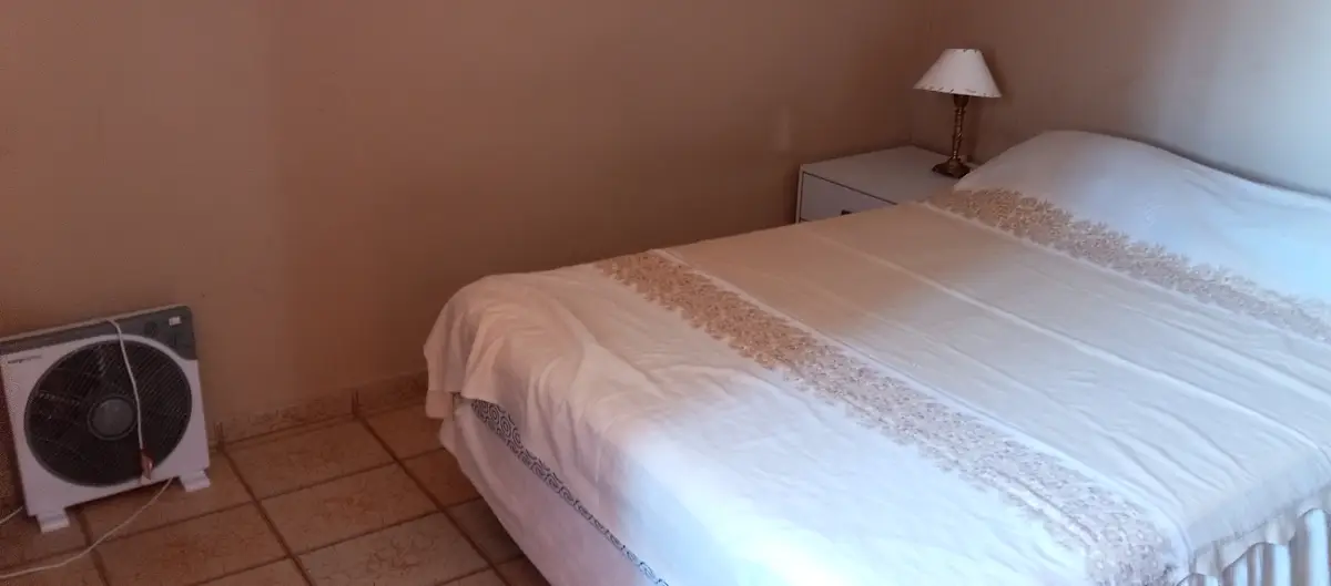 EXCELENTE DEPARTAMENTO CENTRICO - Imagen 6